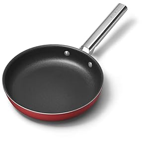 Smeg Cookware 9.5-Inch Red Frypan Smeg Cookware 95 Inch Red Frypan