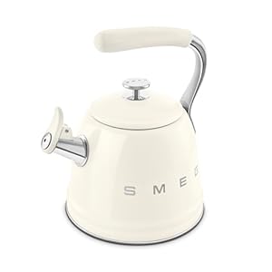 SMEG Retro Stovetop Whistling Kettle – 2.4Q (Cream) SMEG Retro Stovetop Whistling Kettle–24Q Cream