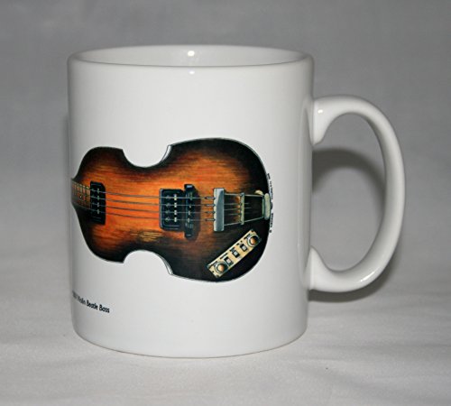 Mug de la guitare. Hofner 500/1 Beatle Bass Illustration de Paul McCartney. - Les Beatles, Paul McCartney, John Lennon, RIngo Starr, George Harrison Mug de la guitare. Hofner 500/1 Beatle Bass Illustration de Paul McCartney.