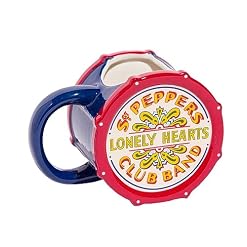 Half Moon Bay The Beatles SGT Peppers Lonely Hearts Club Band Mug en forme de tambour - Les Beatles, Paul McCartney, John Lennon, RIngo Starr, George Harrison