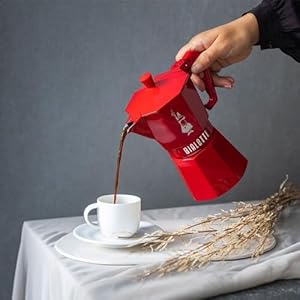   Bialetti-Mocha-Exclusive-Italian-Red-for-3-Cups-Direct-Fire-Coffee-Maker-Espresso-Maker-Makinetta