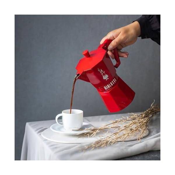   Bialetti-Mocha-Exclusive-Italian-Red-for-3-Cups-Direct-Fire-Coffee-Maker-Espresso-Maker-Makinetta