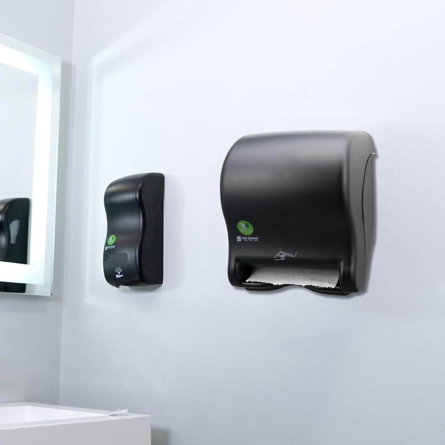 Eco-Friendly Paper Towel Dispenser with Smart Features