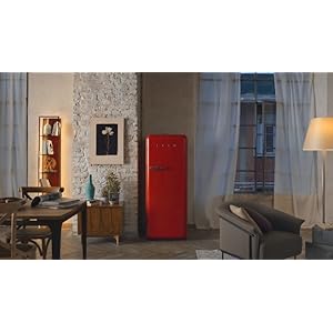 SMEG FAB5ULCR3 FAB 5 16" Compact Fridge, Mini, Cream SMEG FAB5ULCR3 FAB 5 16 Compact Fridge Mini Cream