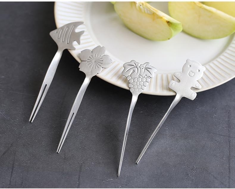 Used Flatware Set