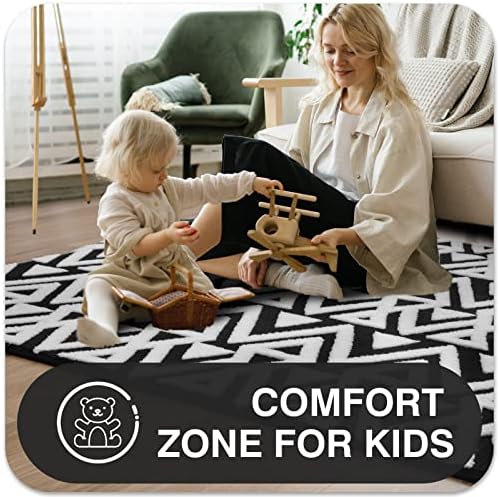 Ompaa Ultra Soft Geometric Rug 4x6 Black