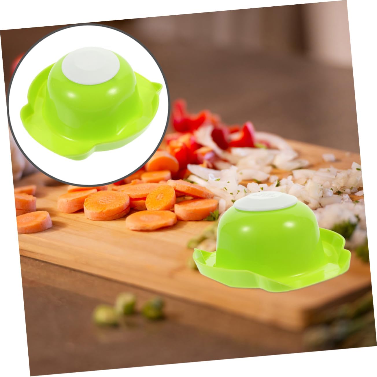 Safe Mandoline with Finger Protector