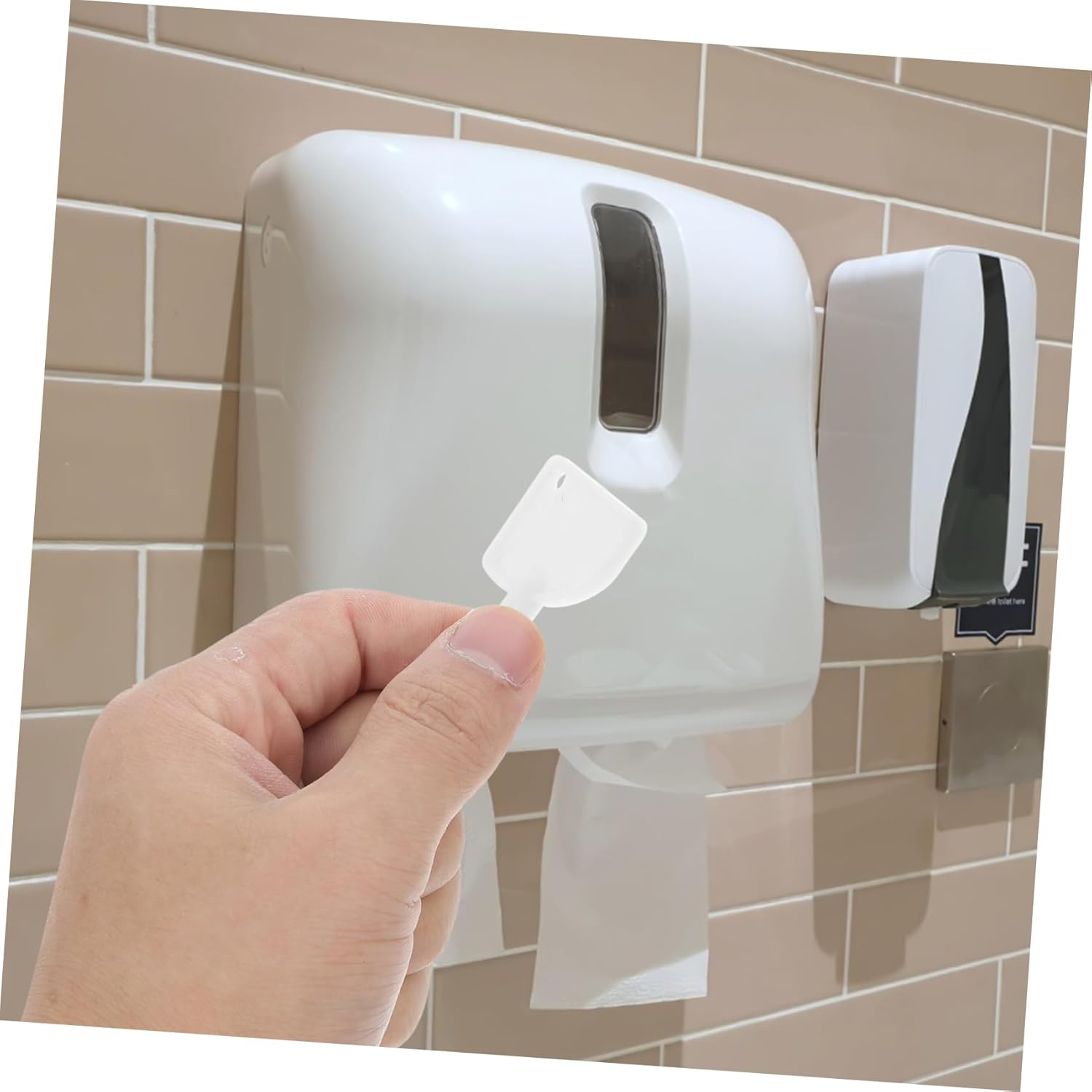 NAMOARLY Replacement Paper Towel Dispenser Lock Key