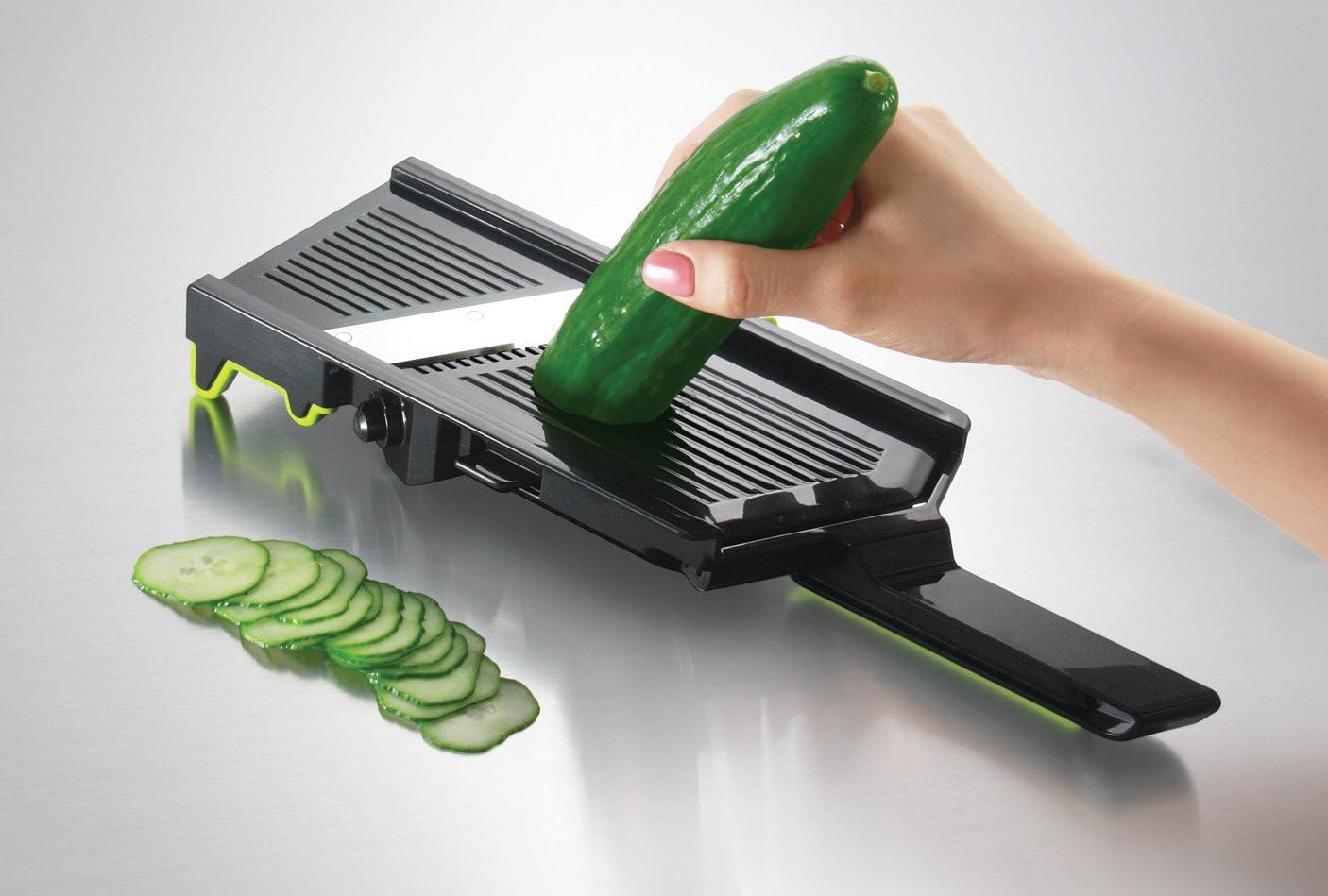 Adjustable Mandoline Slicer with julienne blades Precision Slicing for Fruits and Vegetables