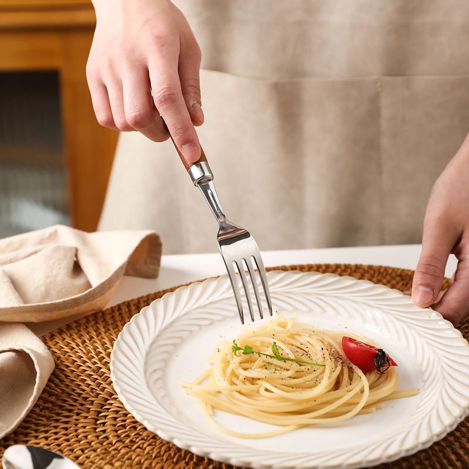CHENSHUO Wooden Handle Dinner Forks Set 4 Pieces 73 Inches