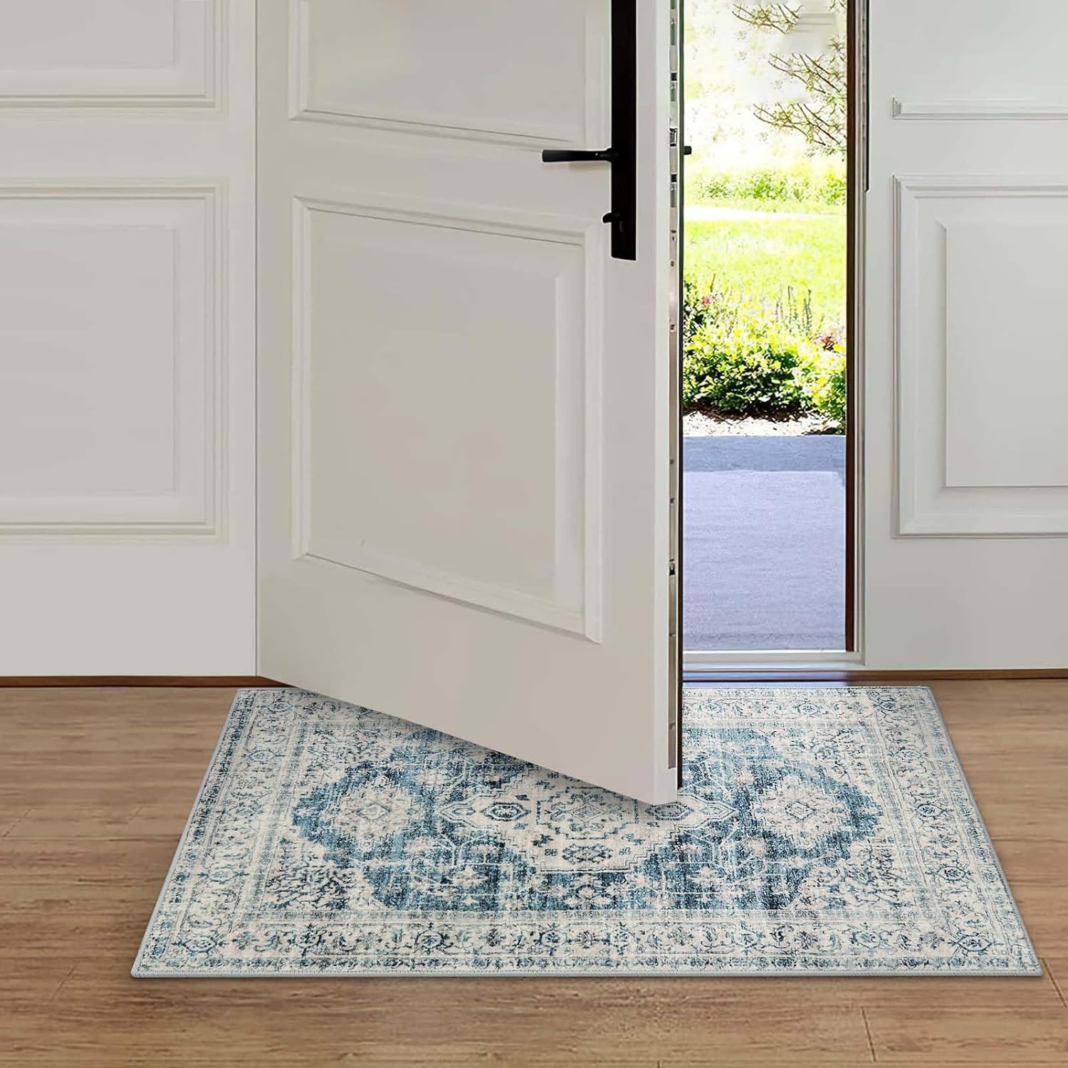 Lahome Oriental Washable 2x3 Rug Blue