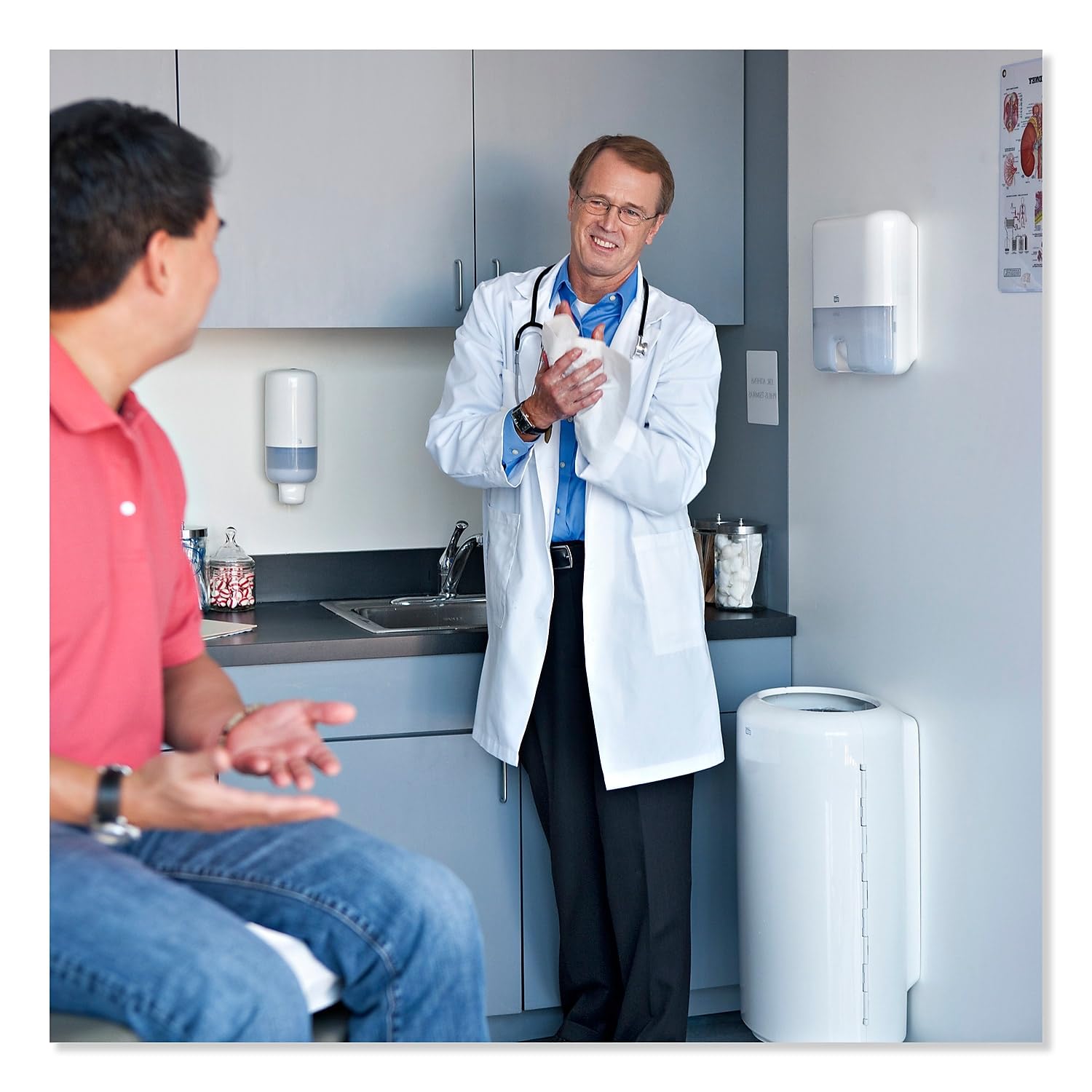 Tork Xpress Mini Wall-Mounted Tissue Towel Dispenser
