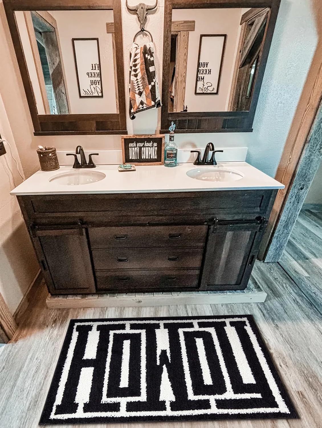 RoomTalks Washable Howdy Rug Indoor Doormat