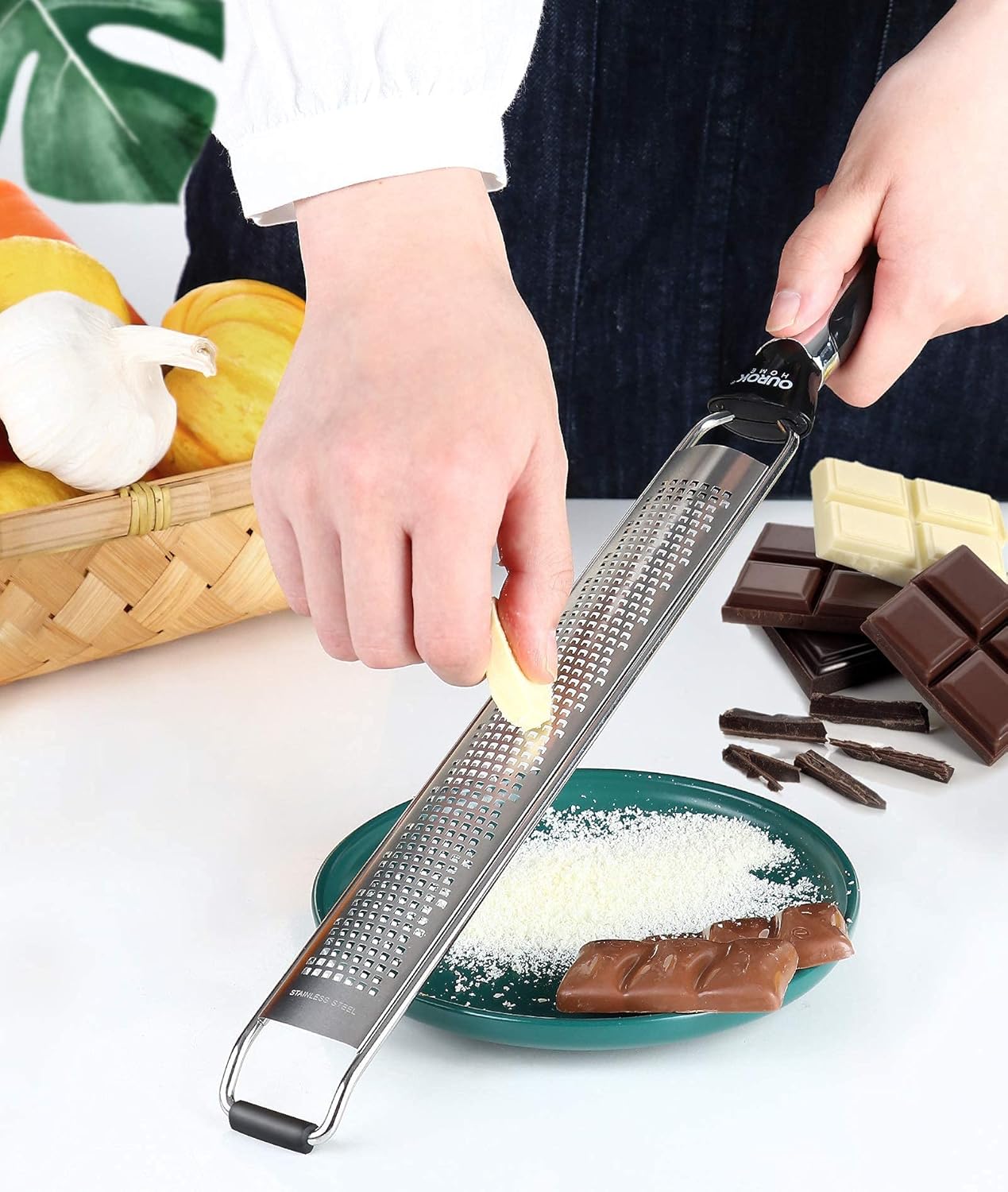 Ourokhome Hand Held Cheese Grater