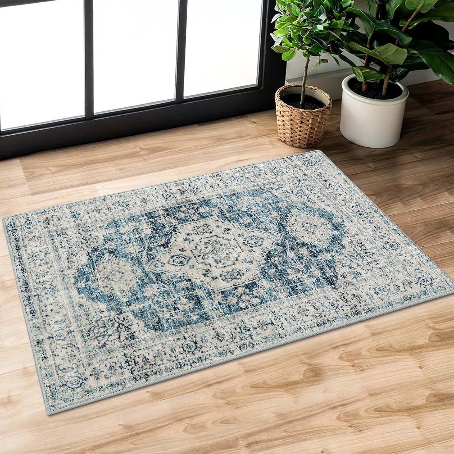 Lahome Oriental Washable 2x3 Rug Blue