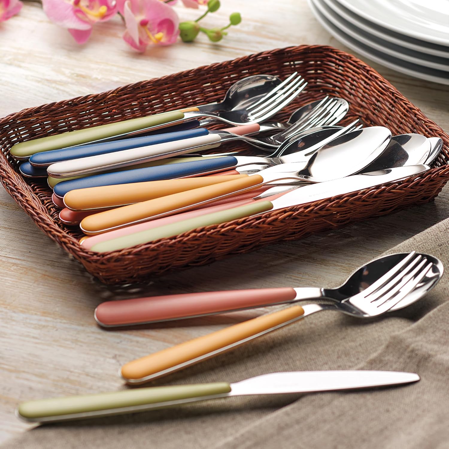Guzzini 24-Piece Stainless Steel Cutlery Set Sage Green