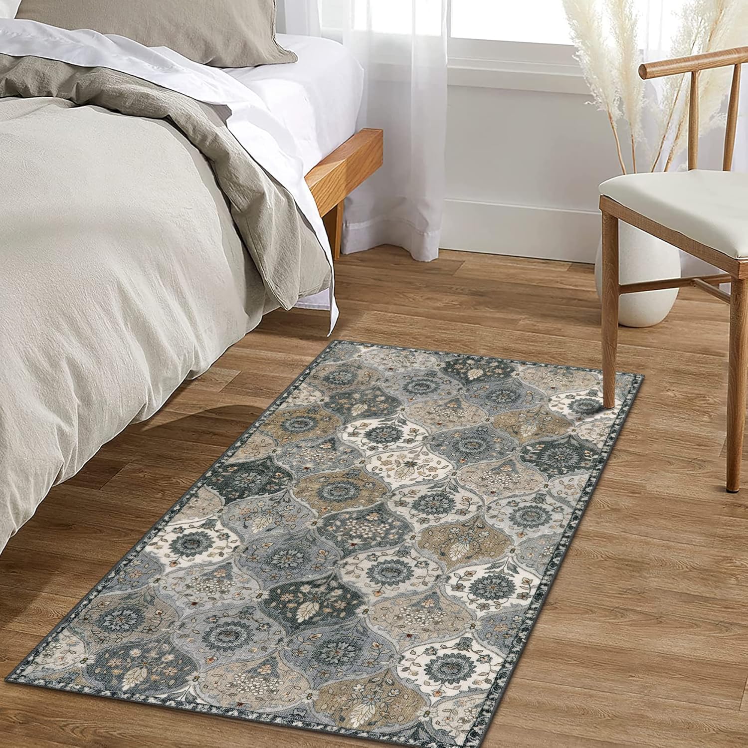 Lahome Moroccan Trellis Area Rug 2x4 Non-Slip Grey